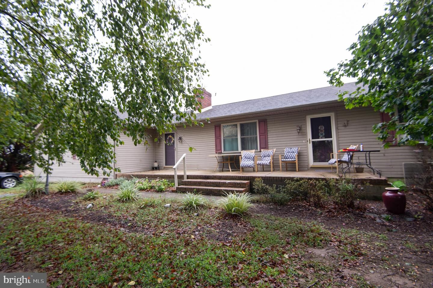 Property Photo: 5751 Thompsontown MD 21631