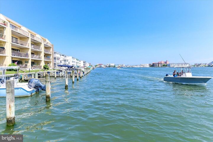 Property Photo:  429 Bayshore Drive 104  MD 21842 