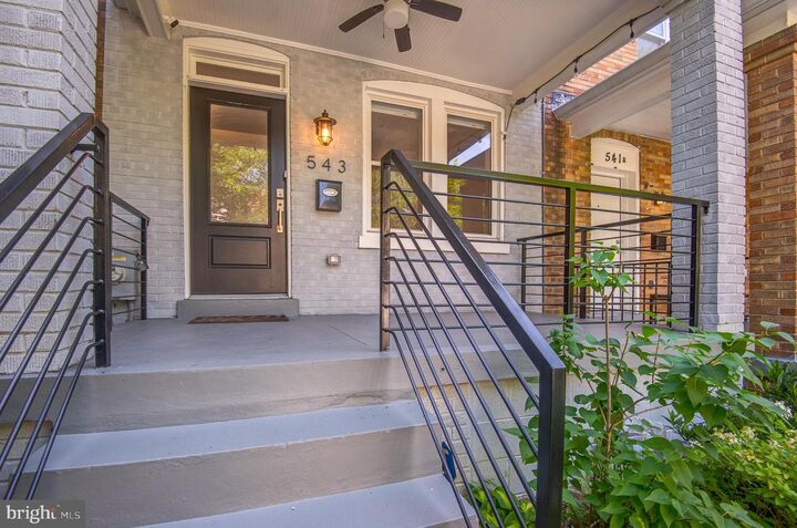 Property Photo:  543 23rd Place NE  DC 20002 