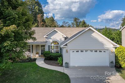 Listing photo for 20 Ridgeland Lane, Asheville, NC 28805