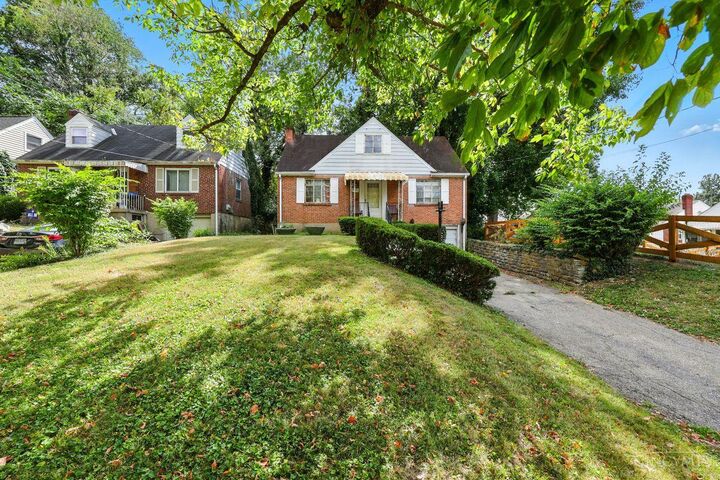 Property Photo:  2421 Ardmore Avenue  OH 45237 
