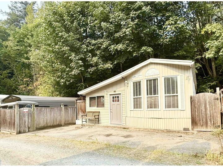 1650 Columbia Valley Road 47 &Amp 48 — photo 1