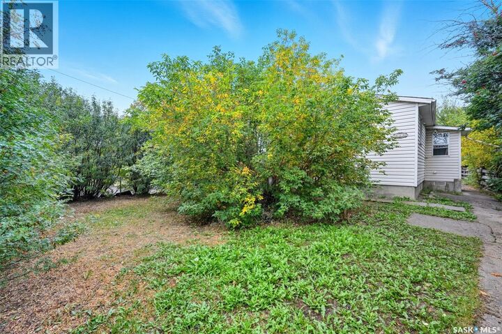 838 K Avenue N  Saskatoon SK S7L 2N1 photo