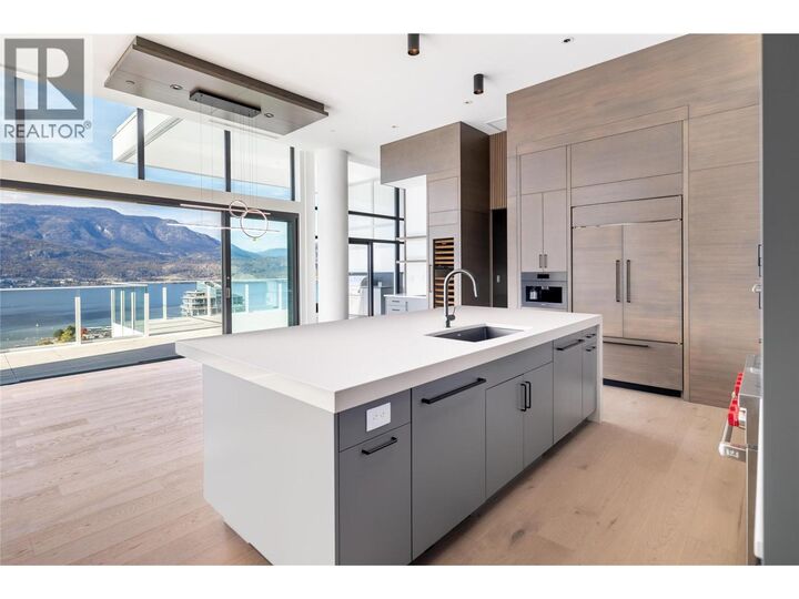 Property Photo:  1181 Sunset Drive 2902  BC V1Y 0J4 