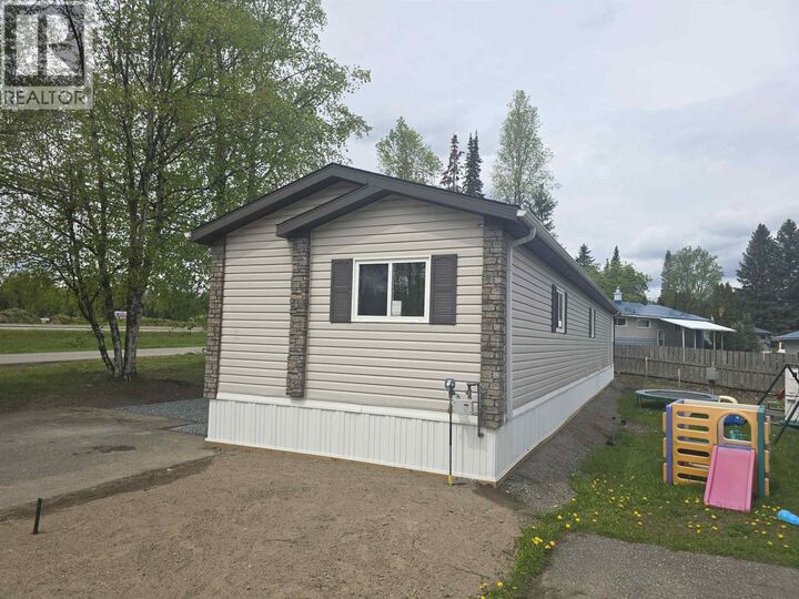 Property Photo: 7170 Hart Highway 1 BC V2K 3A8