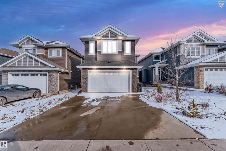 3662 Hummingbird Way NW  Edmonton AB T5S 0L1 photo