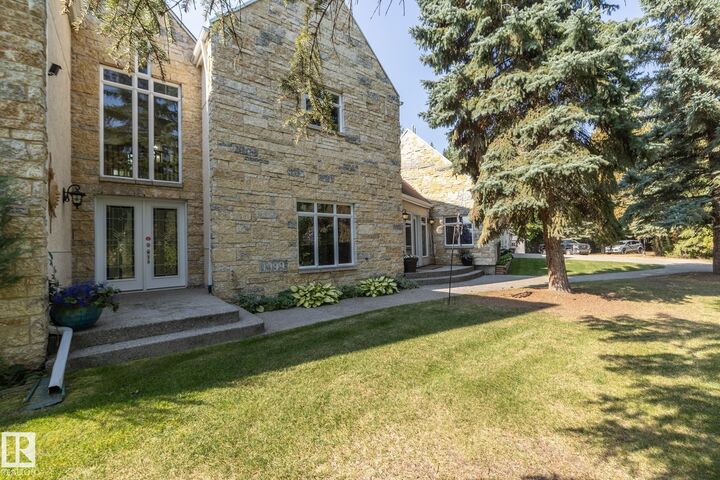 Property Photo:  27107 Twp Road 510 12  AB T7Y 1H6 