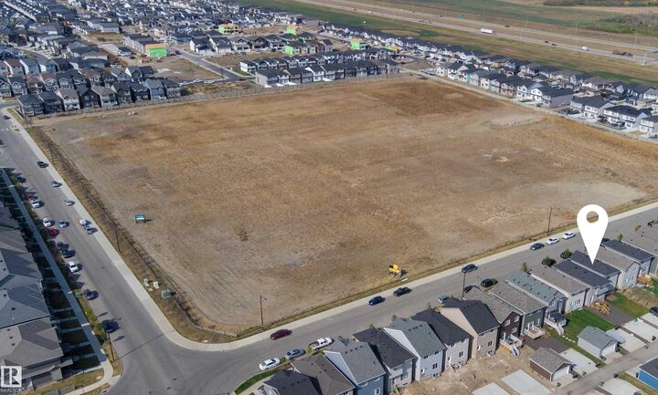 Property Photo:  17919 71 Street NW  AB T5Z 0V4 