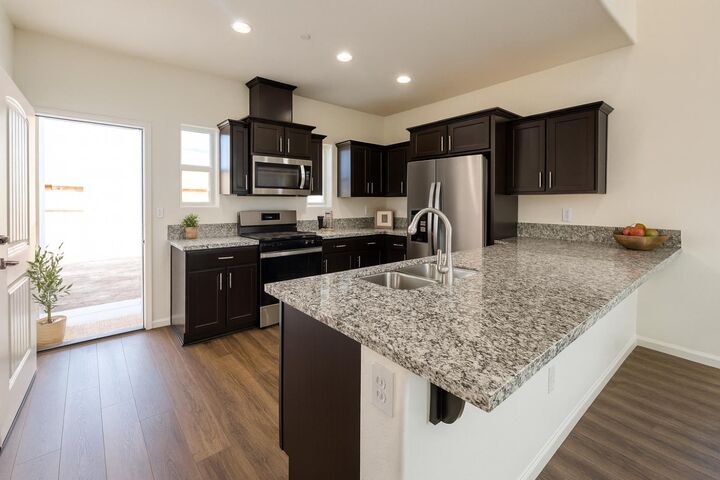 Property Photo:  1473 Concord Way Lt 41  CA 93618 
