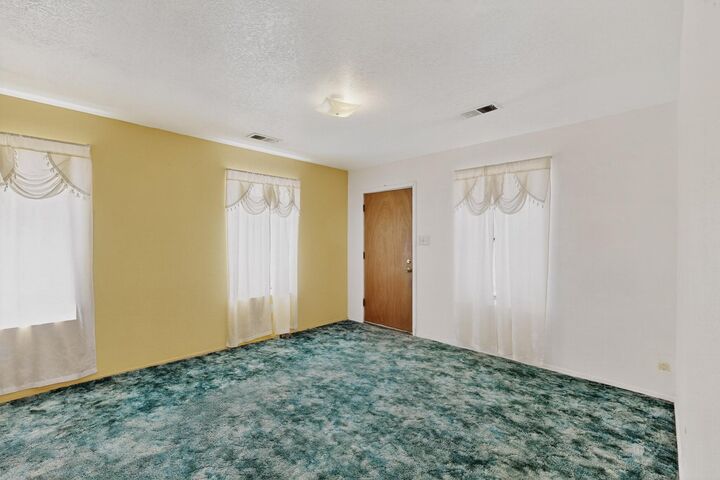 Property Photo:  618 Dolores Drive SW  NM 87121 