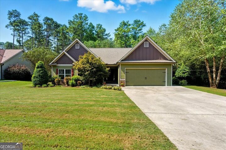 Property Photo: 98 Jessica Court GA 30157