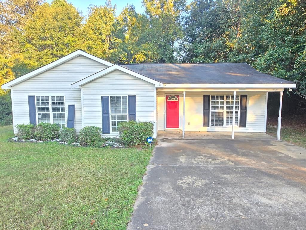 Property Photo:  34 Kennedy Street  AL 36869 