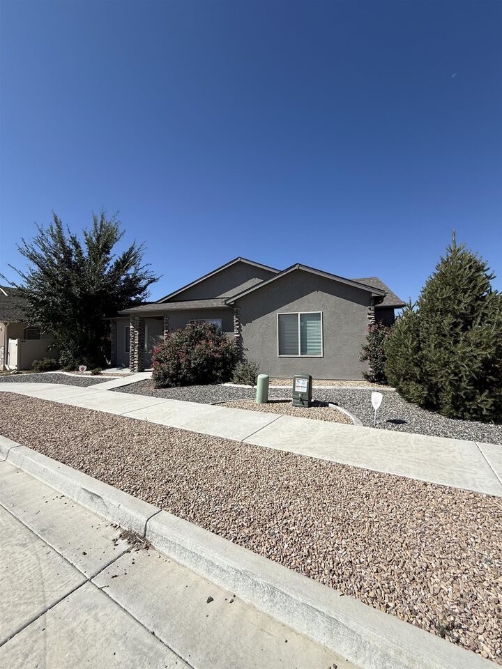 Property Photo:  567 Red Cedar Way  CO 81504 