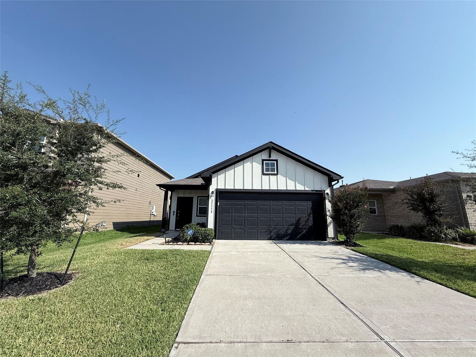 Property Photo:  25558 Burnett Ranch Lane  TX 77493 