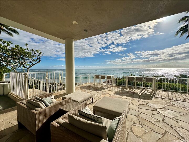 Property Photo:  2969 Kalakaua Avenue 803  HI 96815 