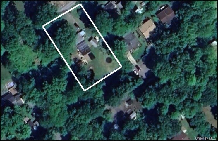 Property Photo:  39 Hillcrest Trail  NY 10950 