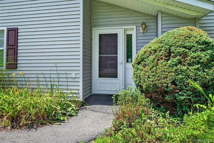 Property Photo:  226 Eagleton Drive  NY 10950 