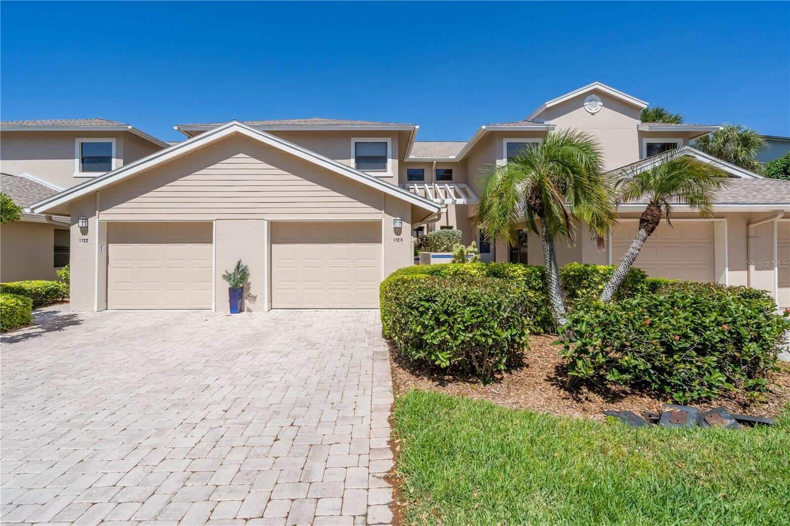 Property Photo: 1720 Starling Drive 103 FL 34231