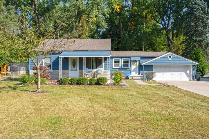 6651 Mayfair Road  Shelby Twp MI 48317 photo
