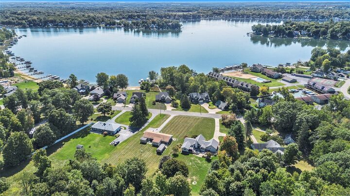 Property Photo:  6030 Paw Paw Lake Road  MI 49038-8660 