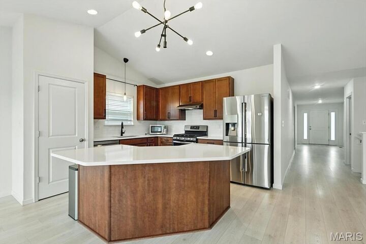 Property Photo:  2112 Windswept Farms Drive  MO 63025 