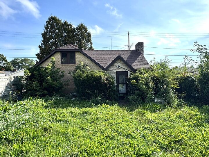 5246 N 26th St  Glendale WI 53209 photo