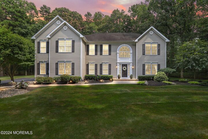 8 Iroquois Court  Colts Neck NJ 07722 photo