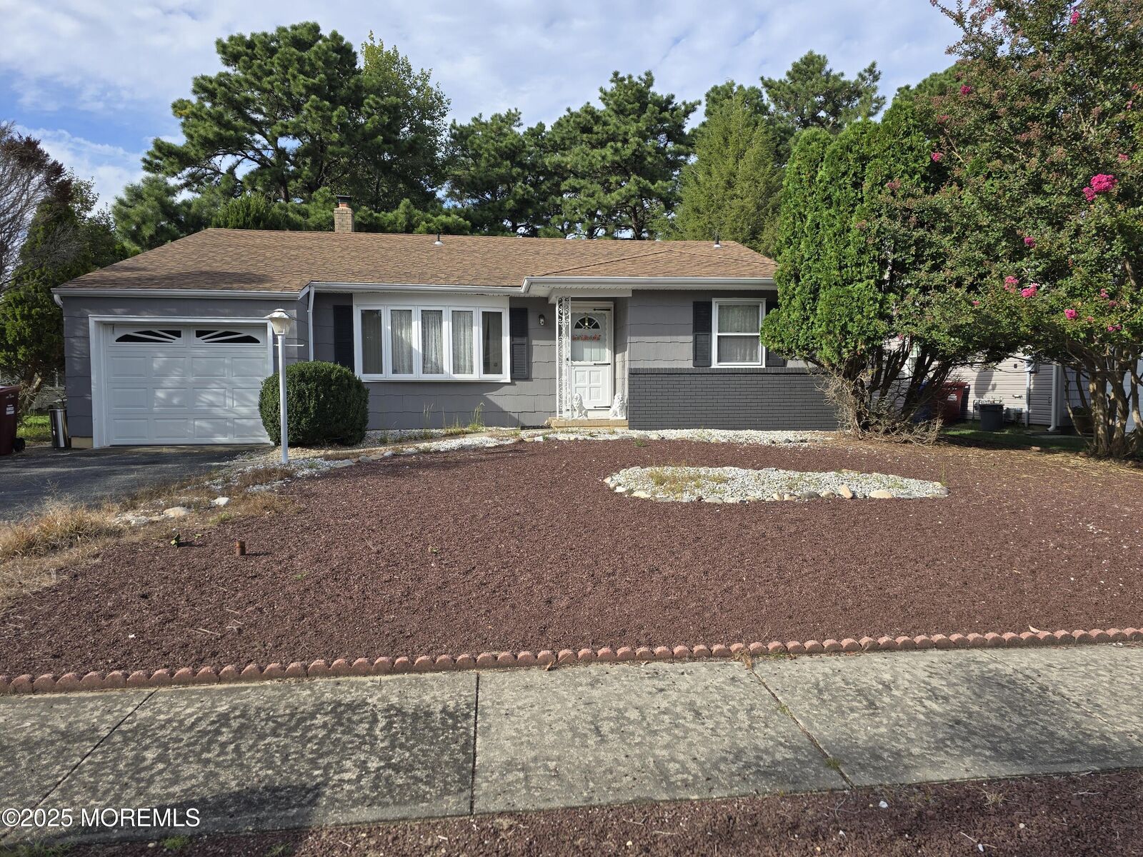 Property Photo:  10 Littleton Road  NJ 08757 