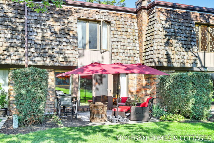 Property Photo:  1992 S Shore Drive  MI 49423 