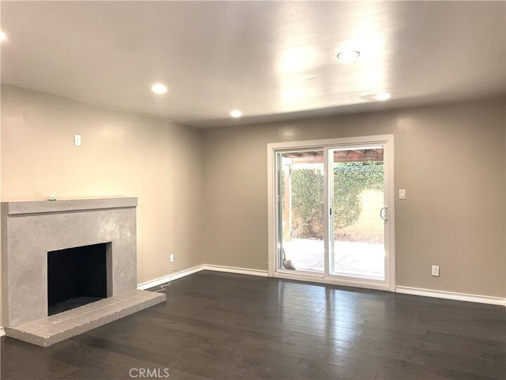 Property Photo:  450 E 248th St  CA 90745 