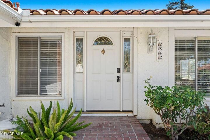 Property Photo:  2842 Topaz Avenue  CA 93063 