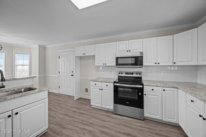 Property Photo:  2629 Rosewood Drive  NC 28590 