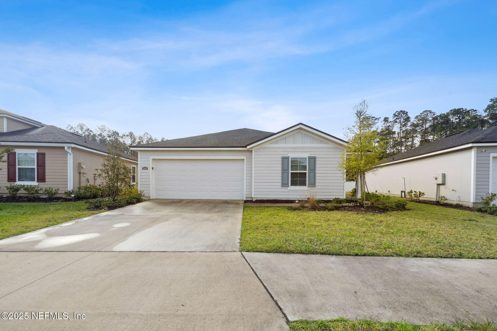 Property Photo:  4866 Morning Rise Circle  FL 32218 