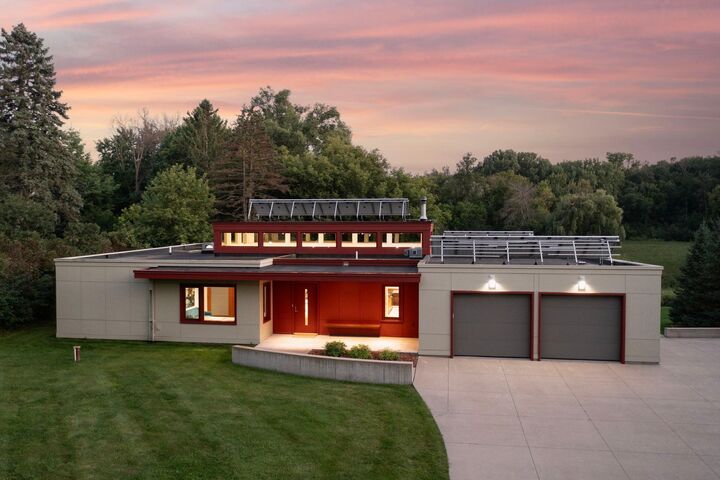 13733 Spring Lake Road  Minnetonka MN 55345 photo