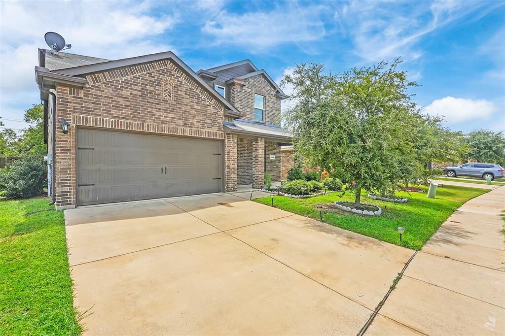 Property Photo: 2209 Vance Drive TX 75126
