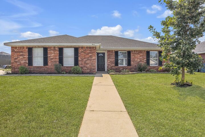 814 SE Jon Drive  Bentonville AR 72712 photo