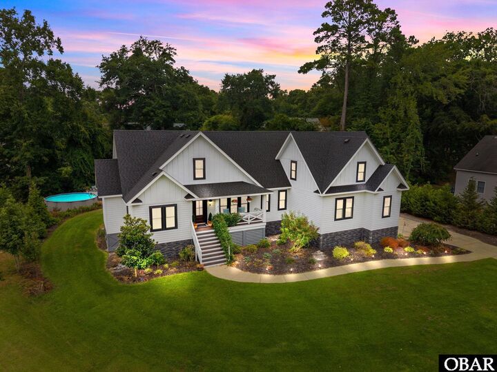 Property Photo: 9 Blue Pete Court NC 27949-3841