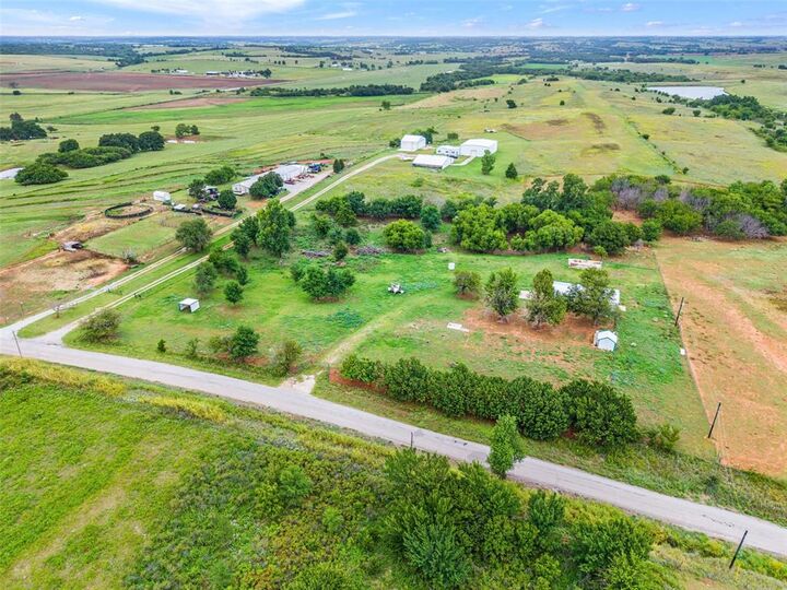 Property Photo:  636 Cr 1470  OK 73067 