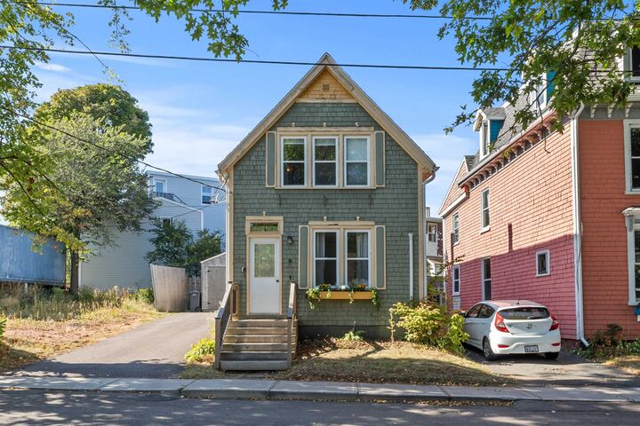 269 Euston Street  Charlottetown PE C1A 1X5 photo