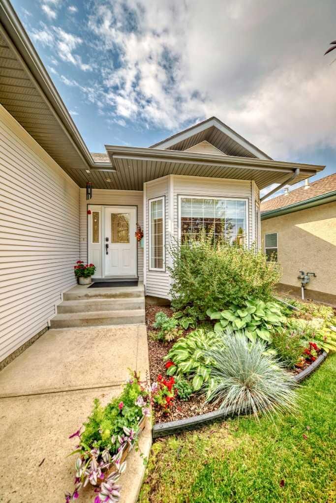 Property Photo: 71 Adams Close AB T4R 3C7