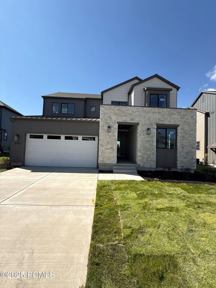 Property Photo:  2772 E Hayloft Lane  UT 84032 