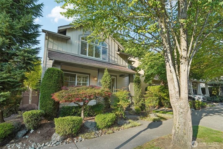 Property Photo:  907  148th Street SE  WA 98012 