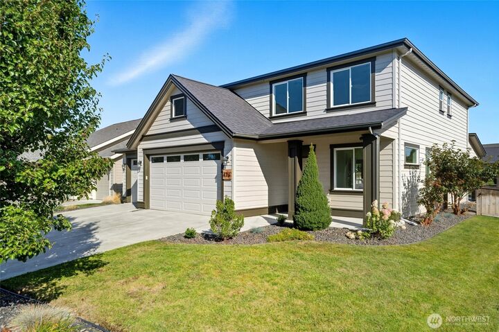 Property Photo:  476  Reserve Way  WA 99362 