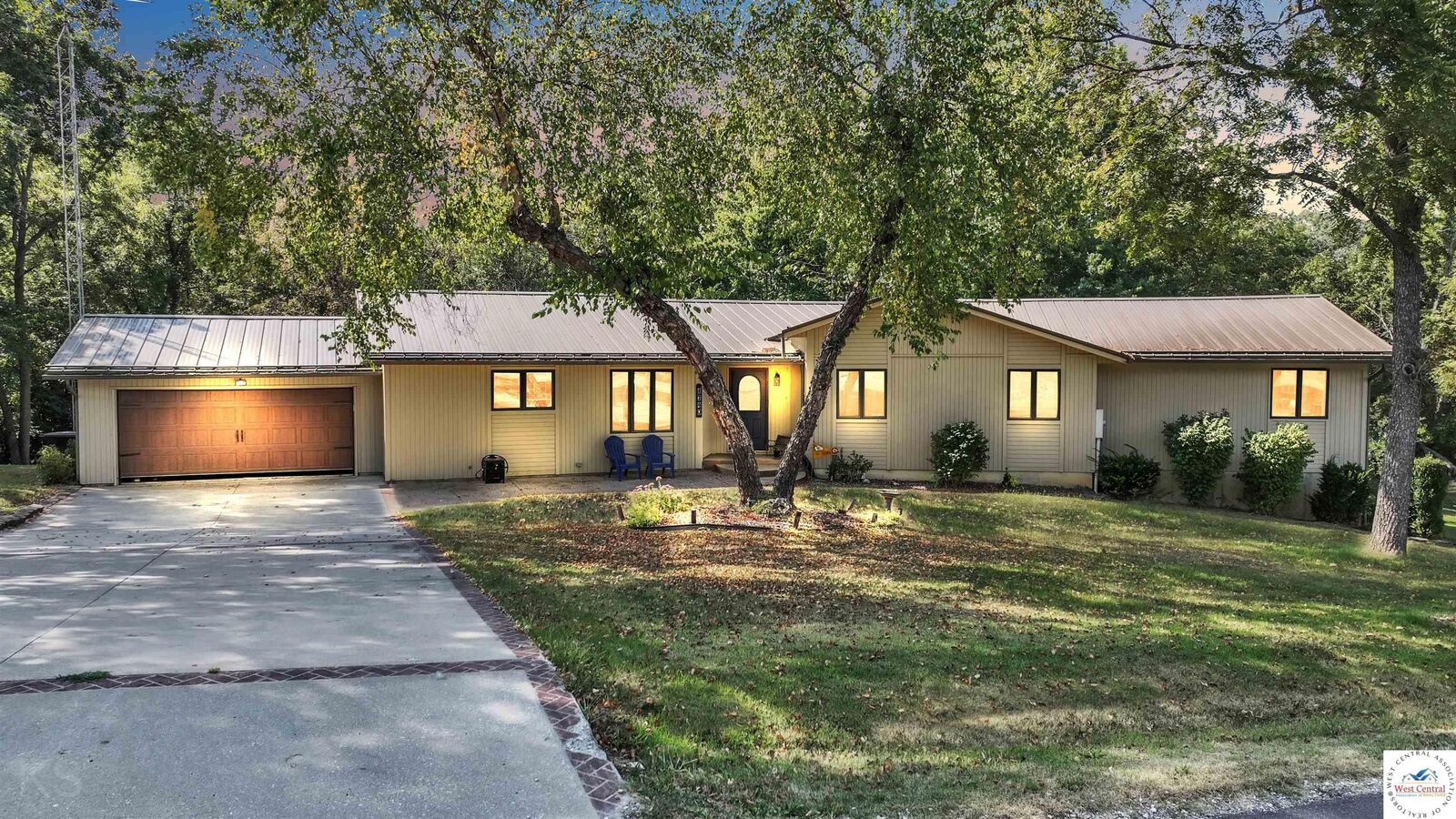 Property Photo:  1740 Quisenberry  MO 65301 