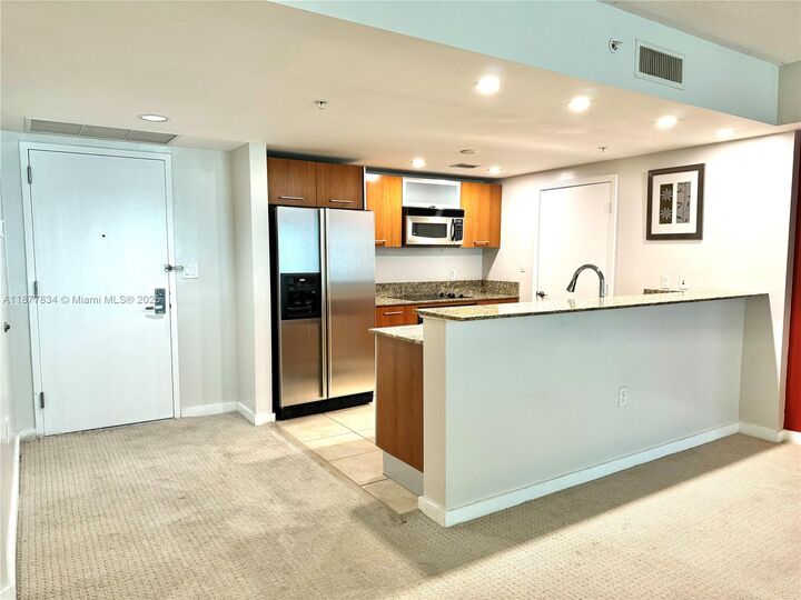 Property Photo:  9055 SW 73rd Ct 1705  FL 33156 