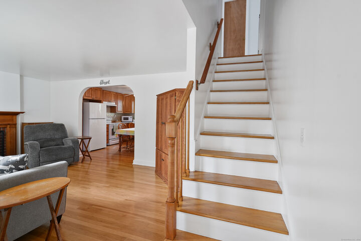 Property Photo:  294 Catherine Terrace  CT 06824 