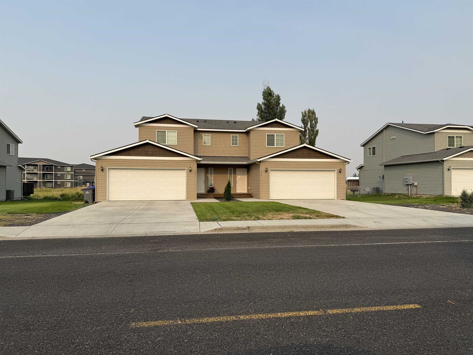 Property Photo:  931 N Stanley St  WA 99022-8819 