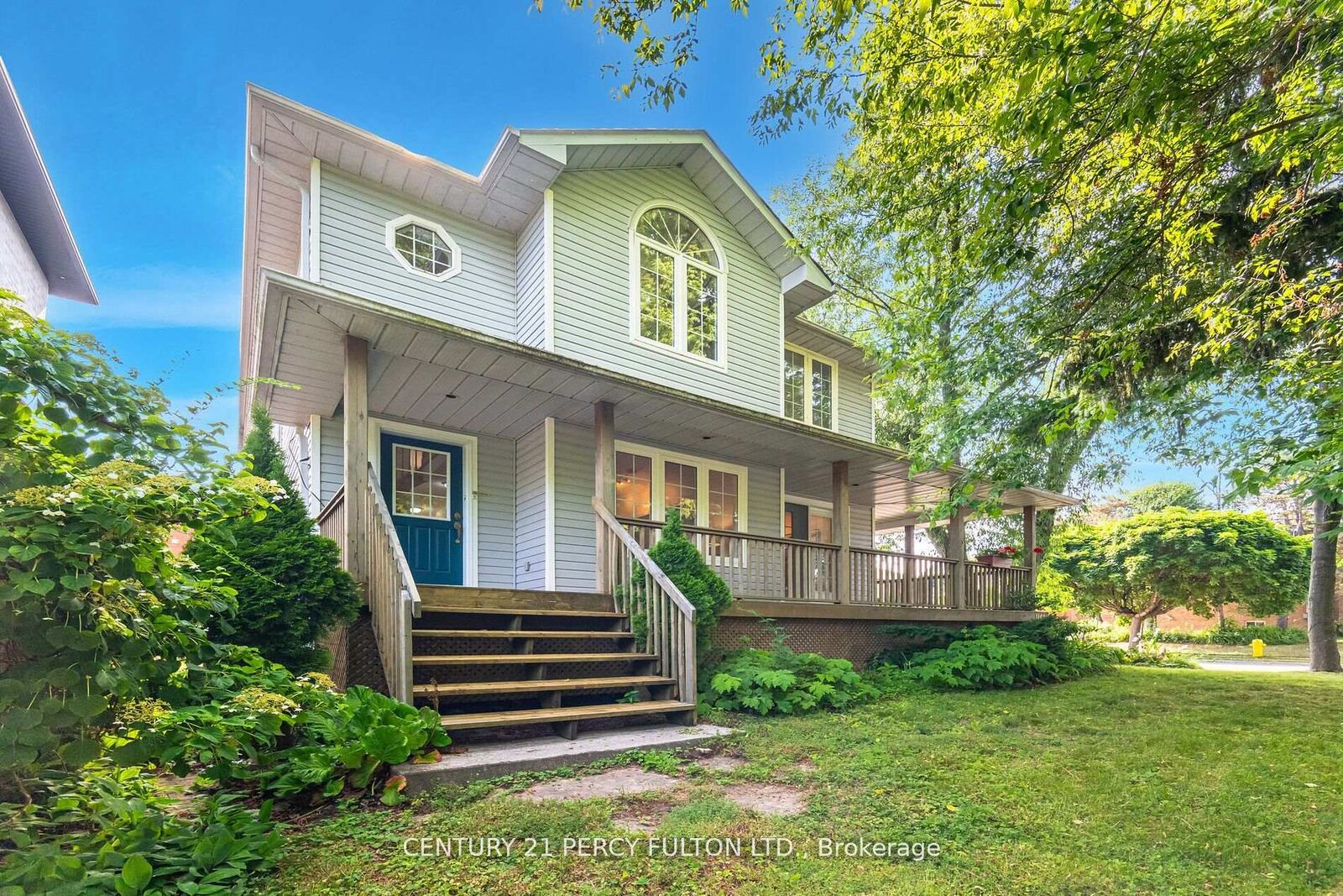 Photo de la propriété:  1104 Shoal Point Road Main  ON L1S 1E2