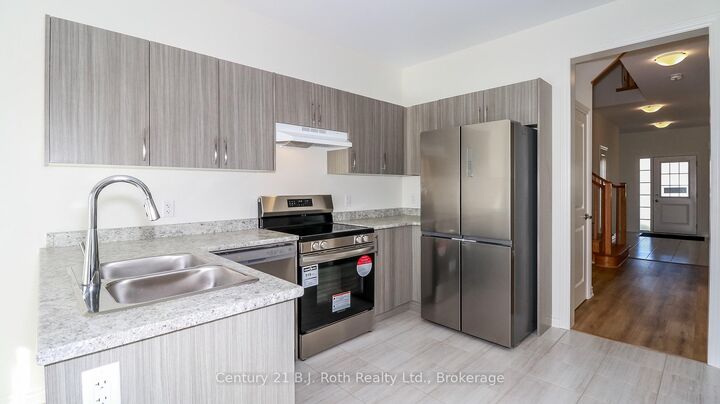 Property Photo:  243 McKenzie Drive  ON L0M 1S0