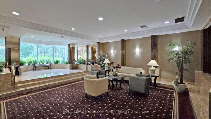 Property Photo: 24 Hanover Road 404 ON L6S 5K8